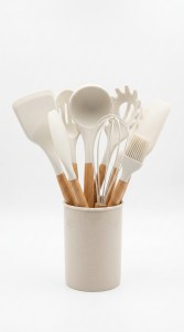UTENSILIOS SILICONA Y BAMBU X 12