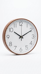 RELOJ PARED PLASTICO MARRON 30 cm.