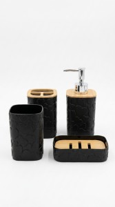 SET DE BAÑO PLASTICO Y BAMBU 4 PCS.