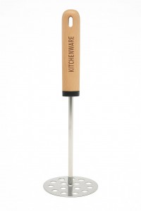 UTENSILIO PISA PAPAS MANGO BAMBU