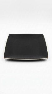 PLATO CERAMICA CUADRADO NEGRO C/U