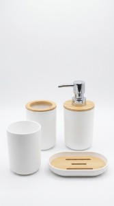 SET DE BAÑO PLASTICO Y BAMBU 4 PCS.