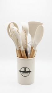 UTENSILIOS SILICONA Y BAMBU X 12