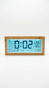 RELOJ DIGITAL 20 X 9 X 5