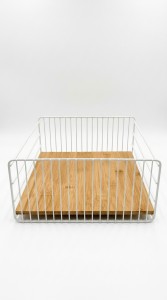 CANASTA HIERRO BLANCO BASE BAMBU