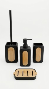 SET DE BAÑO PLASTICO Y BAMBU 4 PCS.