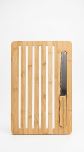 TABLA BAMBU PARA PAN C/CUCHILLO