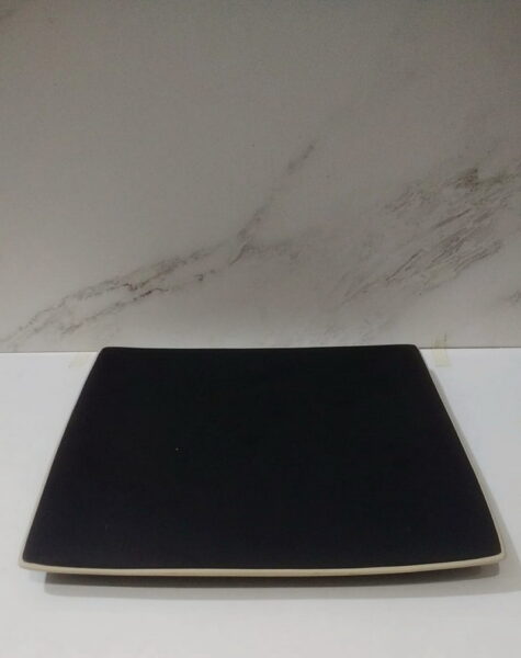 PLATO CERAM. CUADRADO L/ARENA BLACK X6 C/UNO