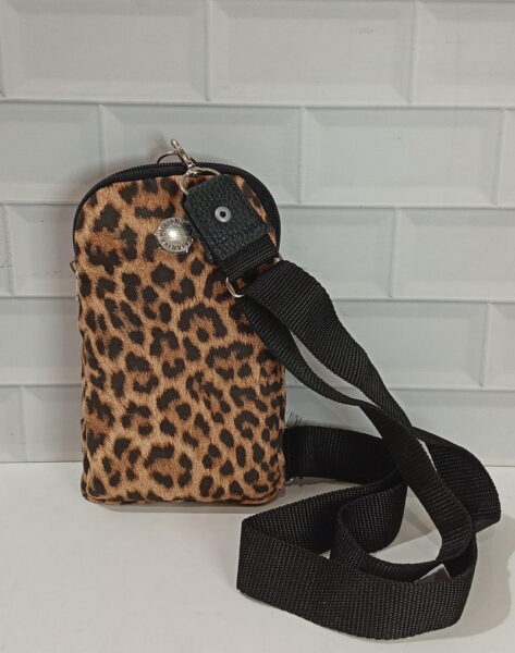 CARTERITA PORTA CELULAR ANIMAL PRINT