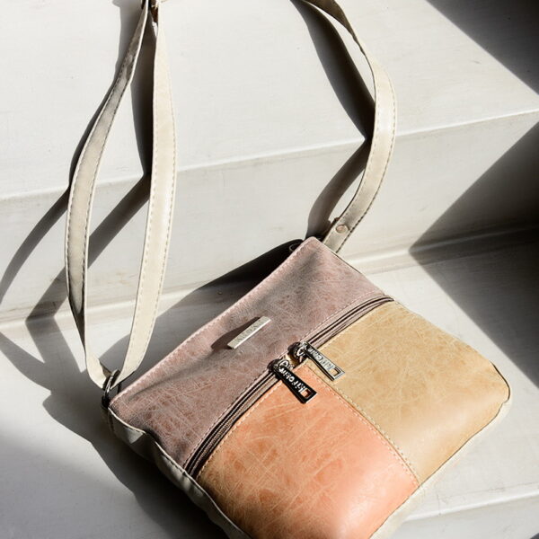 CARTERA BANDOLERA BOLS. COMBINADO